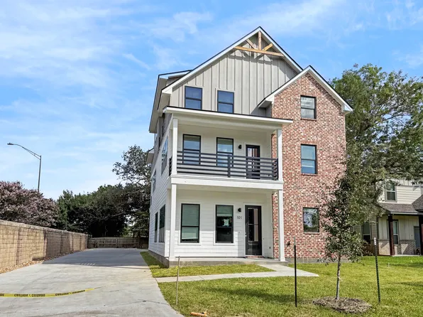 101 Moss St, College Station, TX 77840