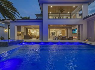 405 Putter Point DR, NAPLES, FL 34103