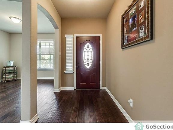 3rd image of 2601 Castle Creek Dr