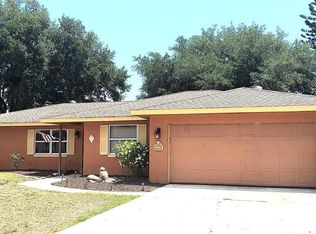 6148 Hoffman St, North Port, FL 34287