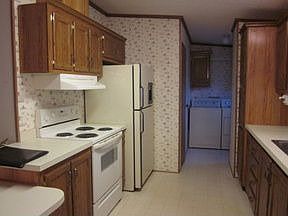 4th image of 35 Sea Fern Dr