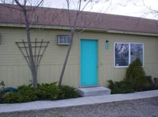 300 E Newport Ave APT A, Hermiston, OR 97838