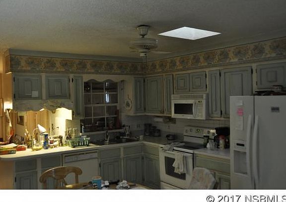 3rd image of 306 Cherrywood Ln