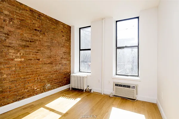 Rented by Town Residential | media 20