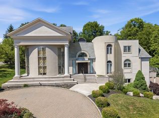 1 Brighton Ct, Livingston Twp., NJ 07039