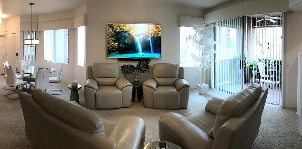 Highly livable home and 'great room'!
