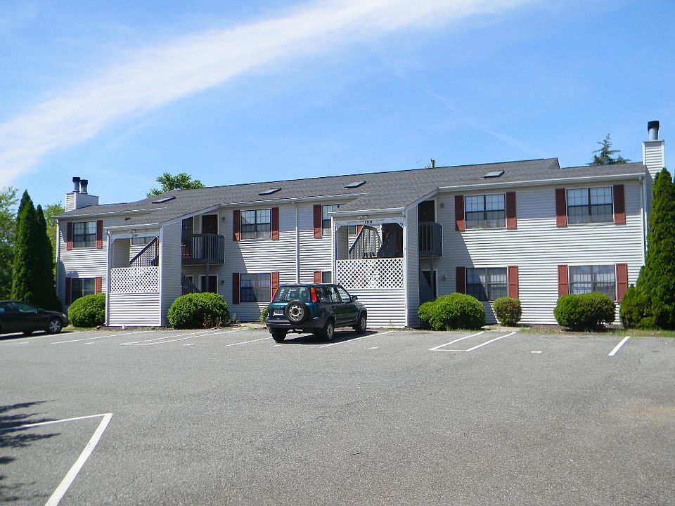 1st image of 1307 Homestead Garden Ct APT 2