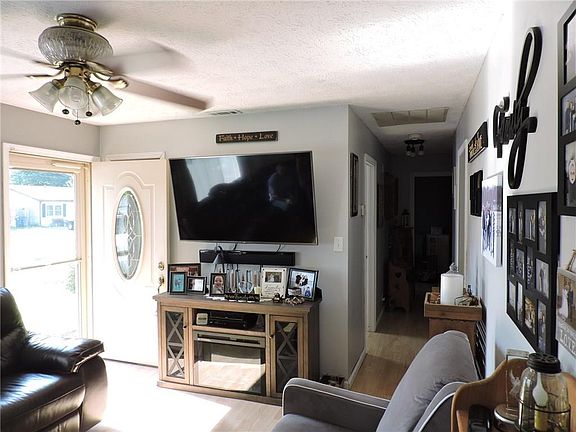3rd image of 6320 Old Mill Dr