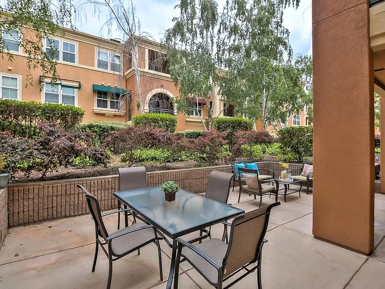 1390 Saddle Rack St #207 — Photo 22