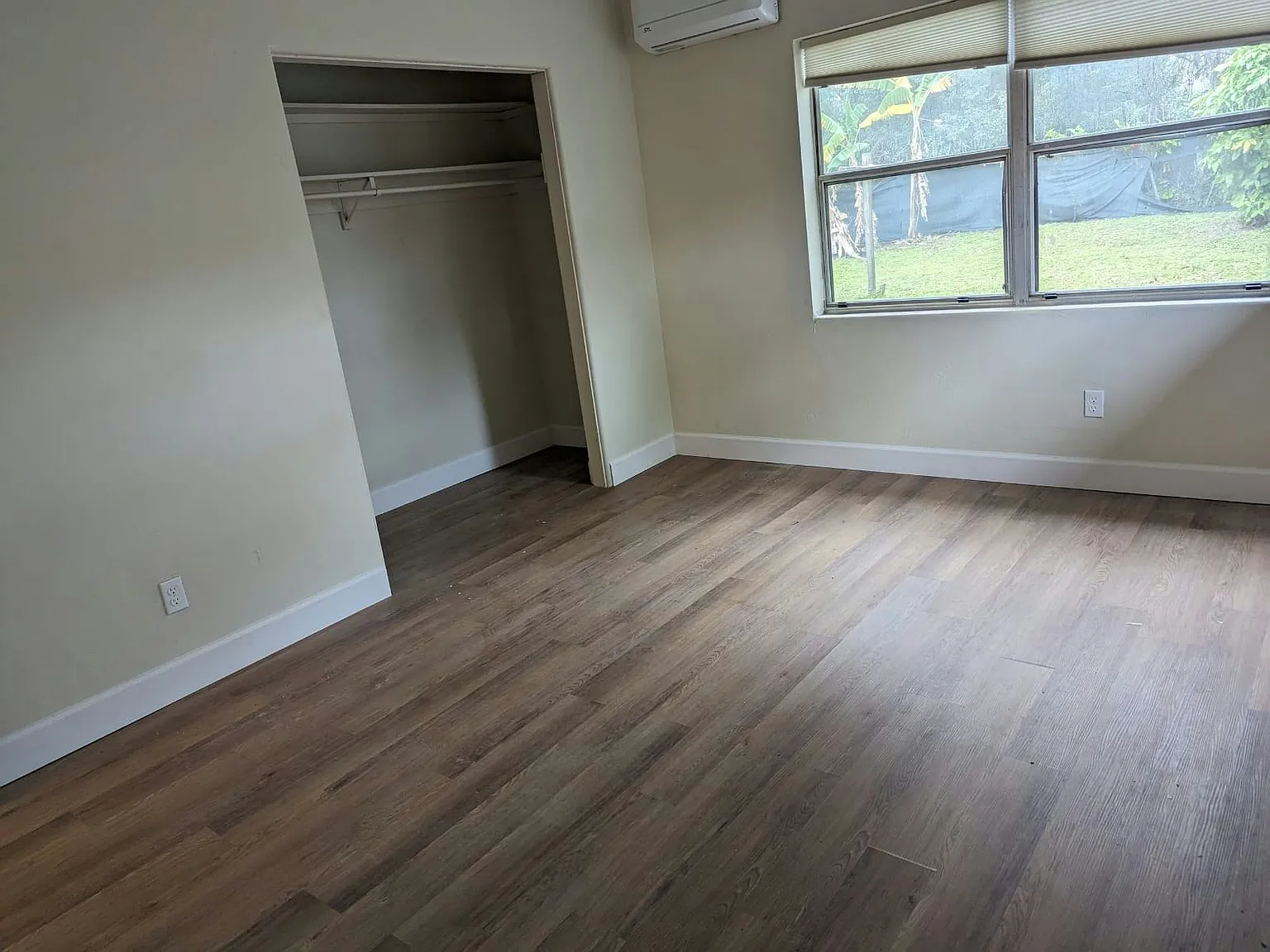 1123 South Lee Avenue, Unit Renovated 1BR/1BA — Photo 3
