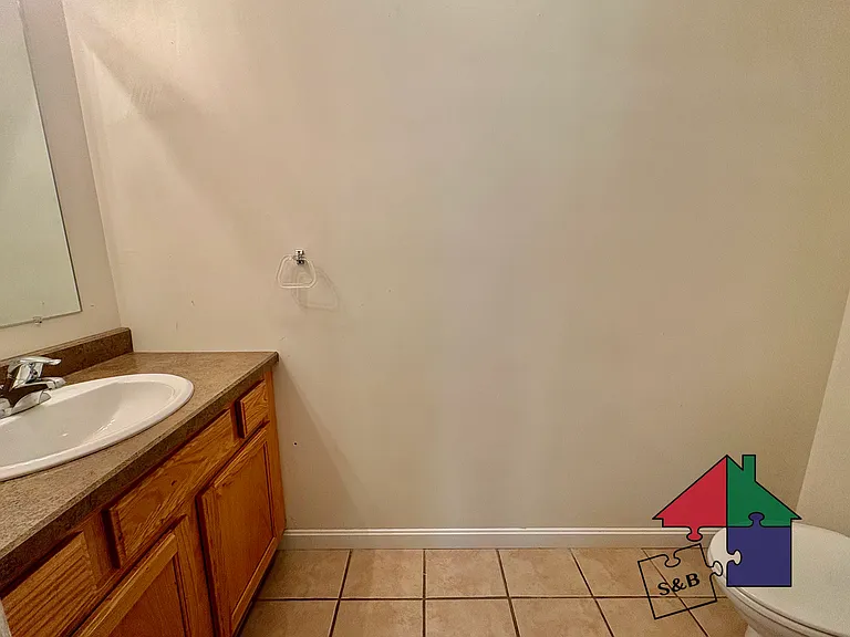 33 Green St #107 — Photo 6