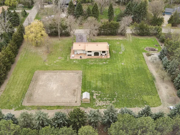 550 Glenwood Dr, Bismarck, ND 58504