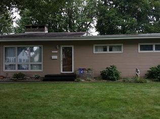 1914 Zschokke St, Highland, IL