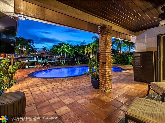 3rd image of 13150 Biscayne Bay Ter