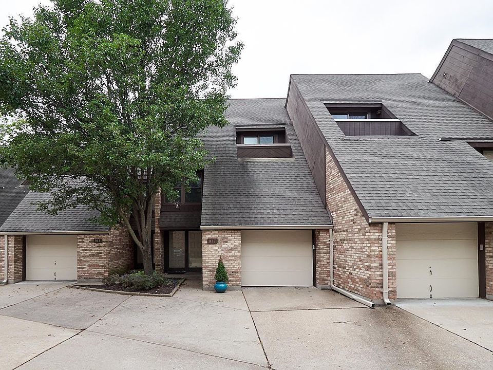 1st image of 917 Maison Ladue Dr