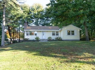 12 S Colonial Hts, Troy, NY 12180