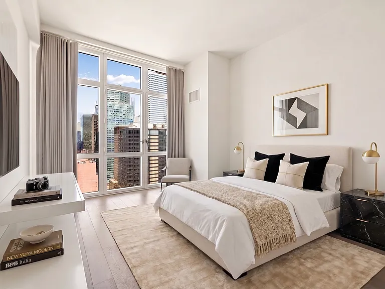 305 E 51st St #30C — Photo 11