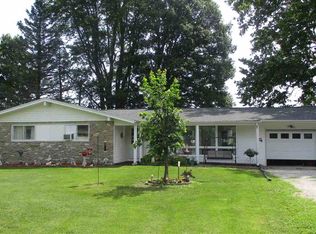 1416 S Center St, Bringhurst, IN 46913