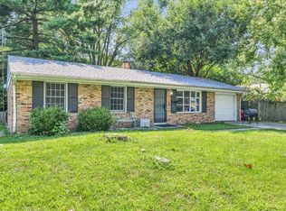 1205 Paula Dr, Champaign, IL