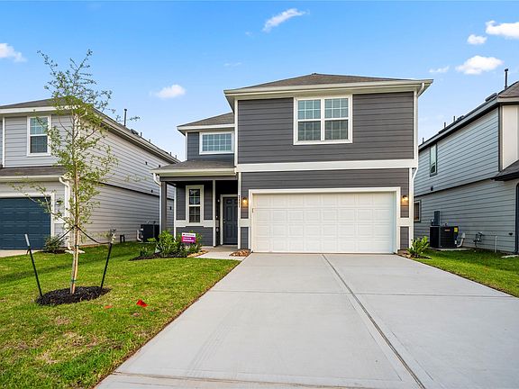 2nd image of 2421 Shellcracker Dr