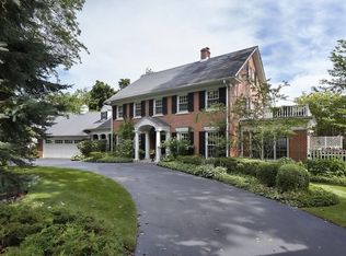 155 Church Rd, Winnetka, IL 60093