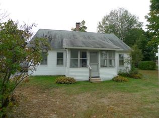 239 S Main St, Newmarket, NH 03857