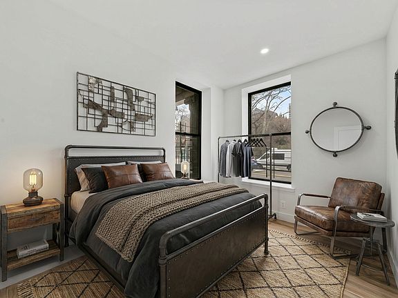 2nd image of 312 Manhattan Ave APT 1K