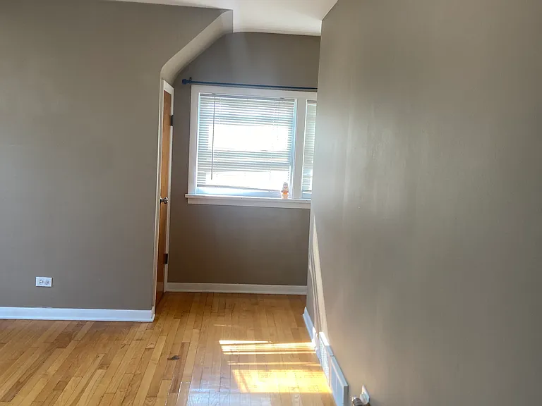 5249 S Kilpatrick Ave #2 — Photo 4