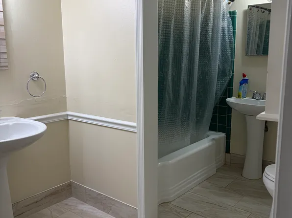 1608 Sauls St, Tallahassee, FL 32308