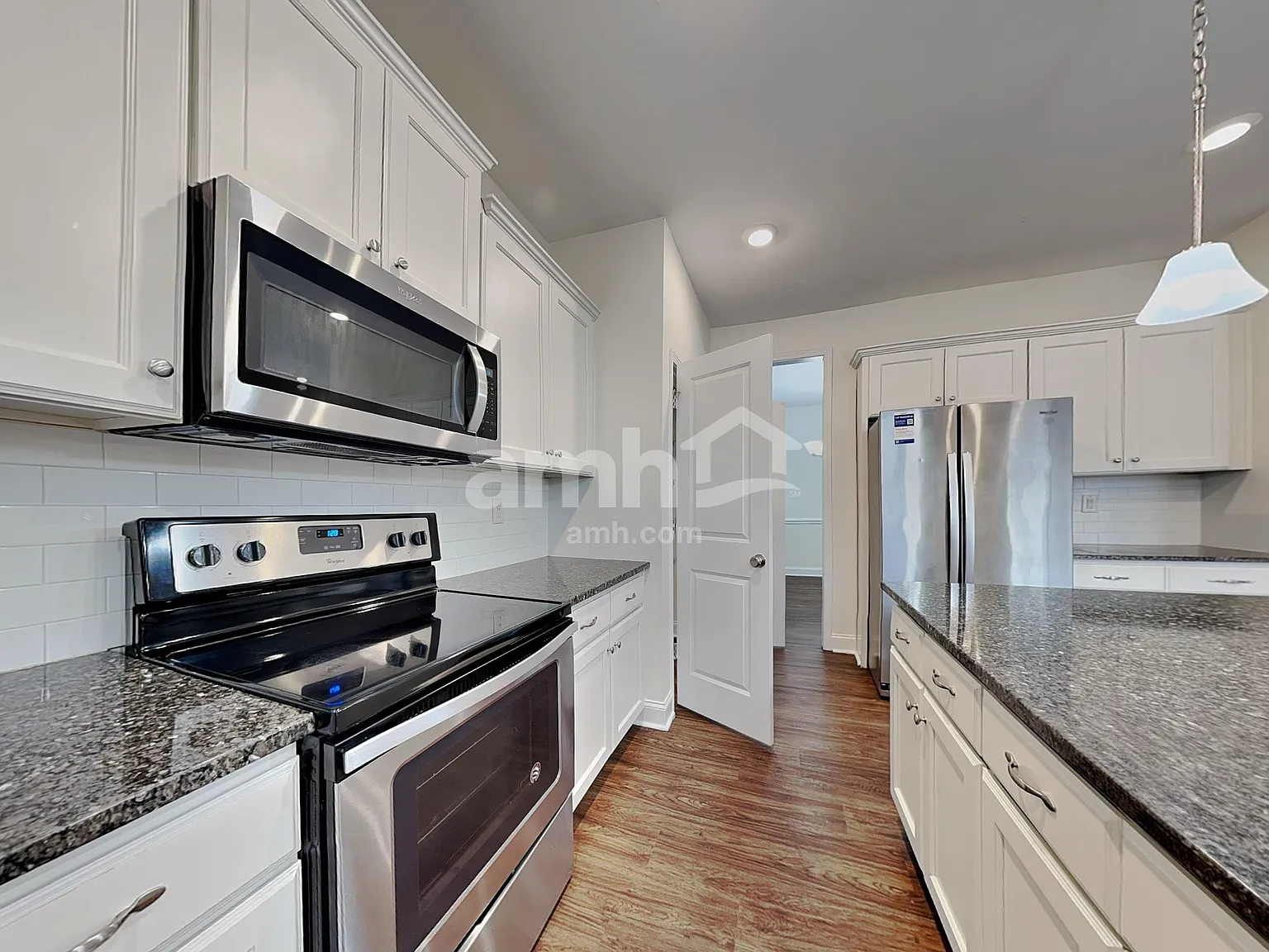 5 bed, 3.0 bath, 2847 sqft, $3,010 — Photo 3
