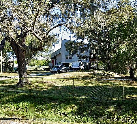 2nd image of 7815 Bay Dr