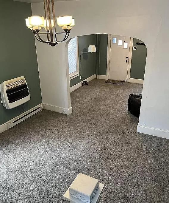3 bed, 924 sqft, $975 — Photo 4