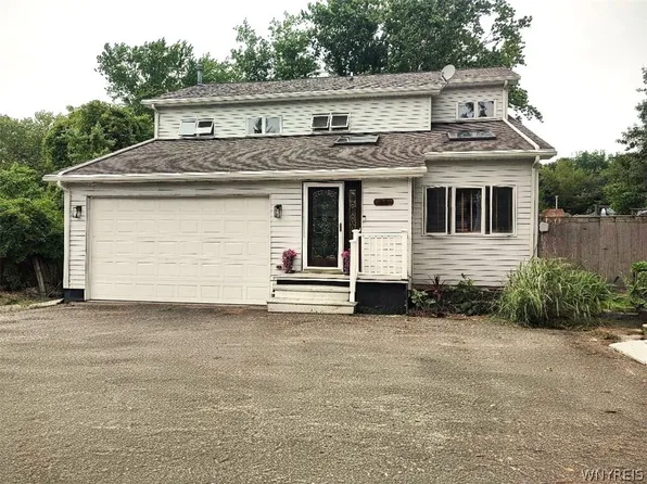 88 N Ln, Angola, NY 14006