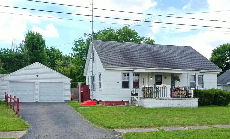 1st image of 44 Simeon Ave