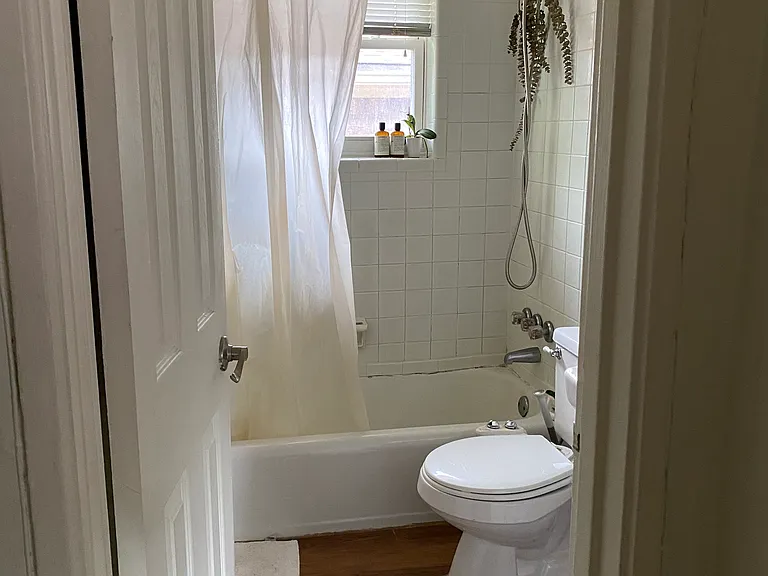 821 Durant Pl NE #3 — Photo 11
