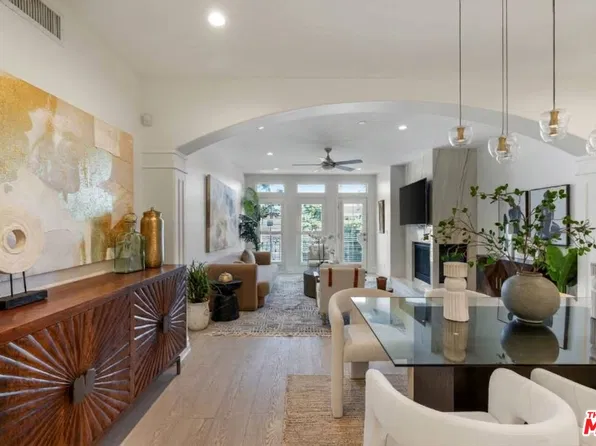 4711 Ambrose Ave Unit 204, Los Angeles, CA 90027