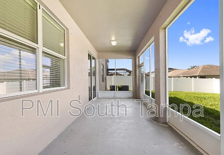 11403 Holmbridge Ln — Photo 13