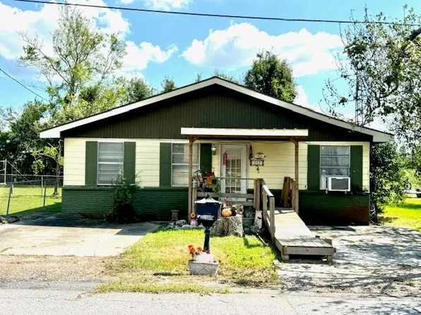 111 Lyndenwood Dr, Houma, LA 70364