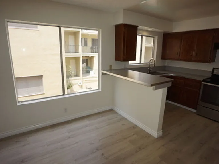 1418 S Bentley Ave #201 — Photo 20