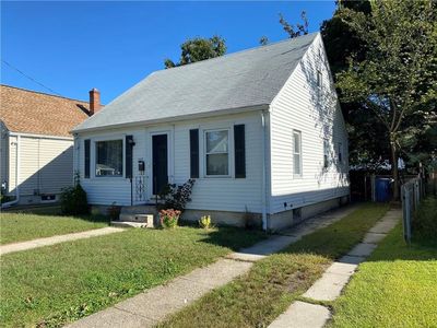 165 Westcott Ave, Cranston, RI, 02910
