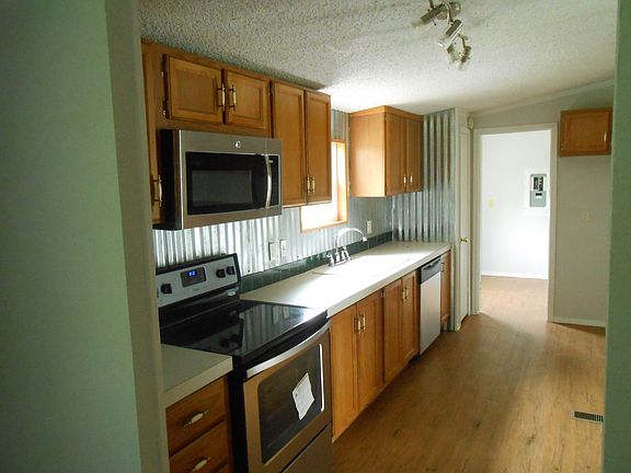 5th image of 111 Porter Creek Ct