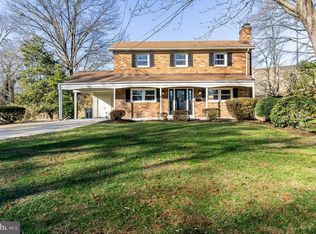 7606 Salem Rd, Falls Church, VA 22043