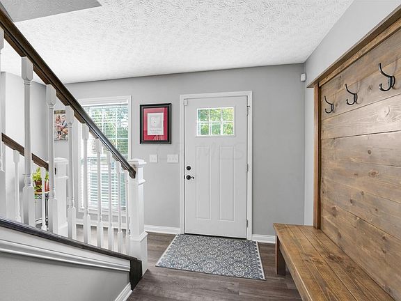 4th image of 3269 Scioto Glen Dr