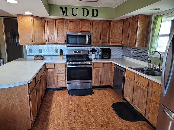4th image of 1646 Clinton Moscow Rd