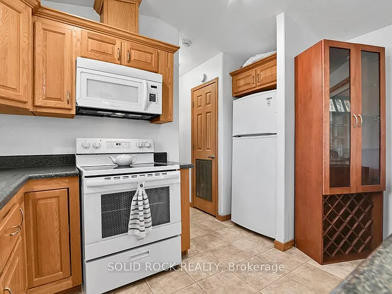 3535 Saint Joseph Blvd #90 — Photo 19