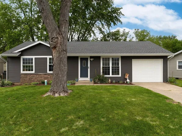 171 Vicksburg Ln, West Lafayette, IN 47906