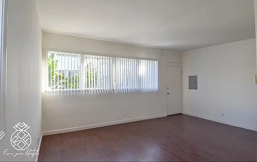 3837 Los Feliz Blvd #6 Photo 1 3837 Los Feliz Blvd #6 Photo 1
