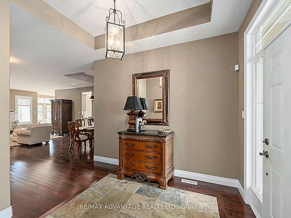 5th image of 2615 Colonel Talbot Rd #28