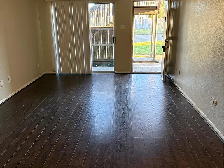 1900 Bay Area Blvd #243 — Photo 2