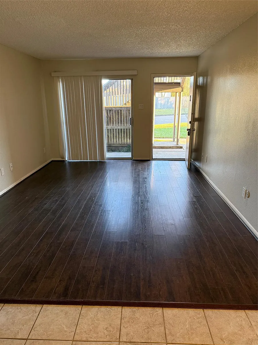 Building Photo - 1900 Bay Area Blvd #243